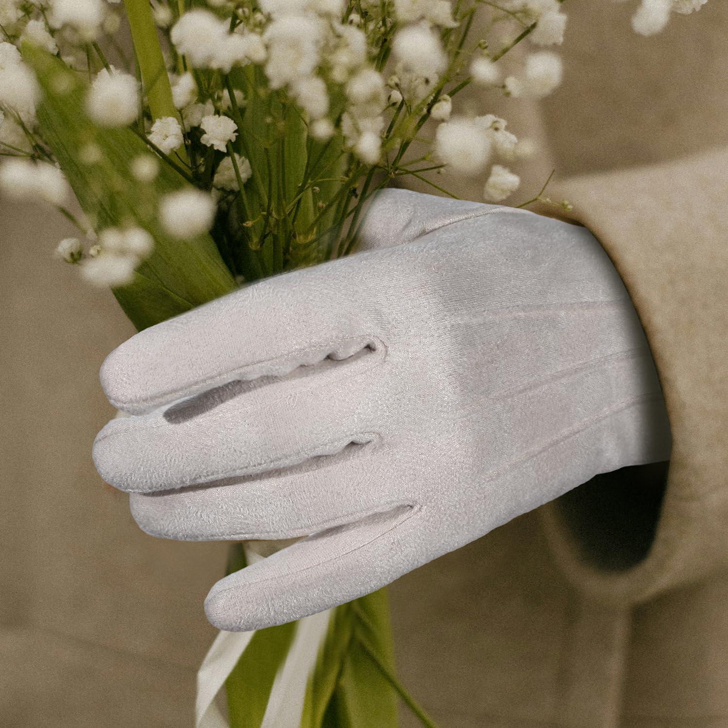 imageAchiou Women Winter Touchscreen Gloves Soft Comfortable Thermal Elastic Stretch Texting Glove for Traveling Cycling RunningCreamy White